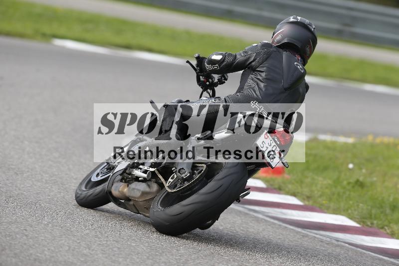 /53 16.09.2025 Track Day Domi Aegerter ADR/Gruppe gruen/68